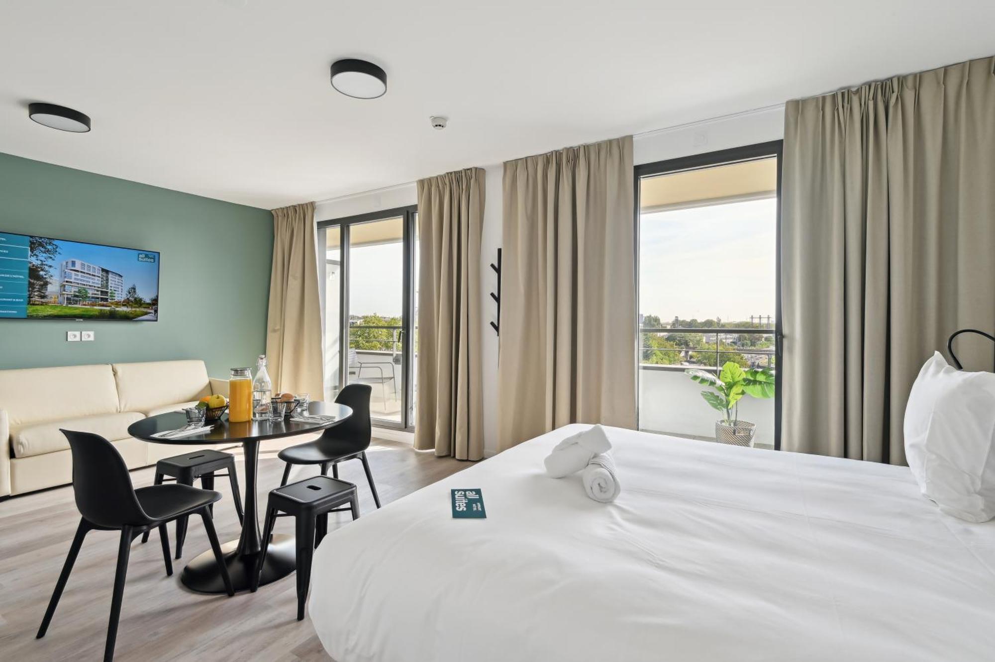 All Suites Paris Ouest Colombes Bois-Colombes エクステリア 写真