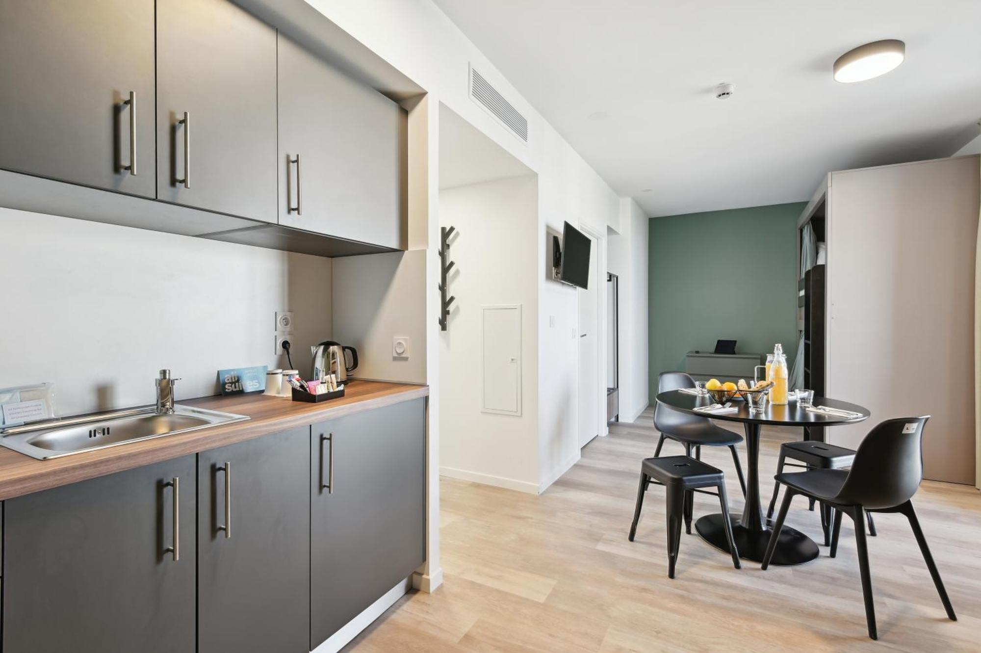 All Suites Paris Ouest Colombes Bois-Colombes エクステリア 写真