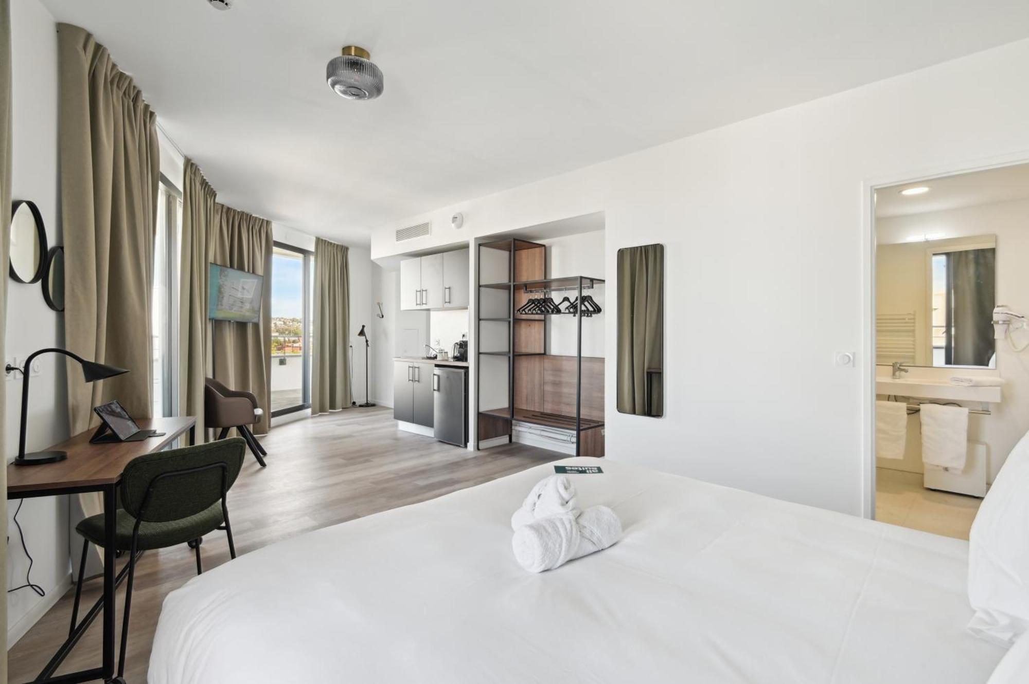 All Suites Paris Ouest Colombes Bois-Colombes エクステリア 写真