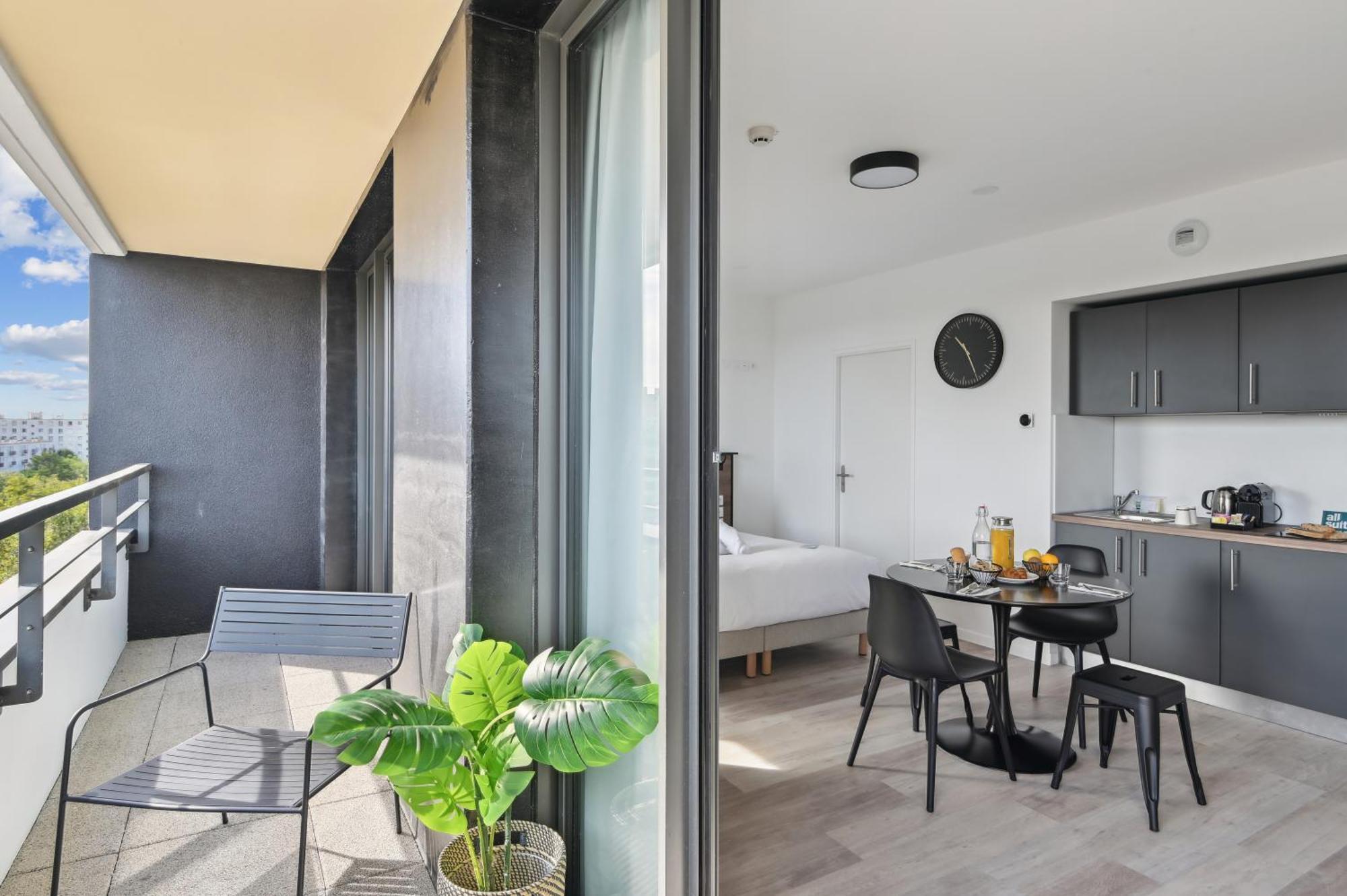 All Suites Paris Ouest Colombes Bois-Colombes エクステリア 写真
