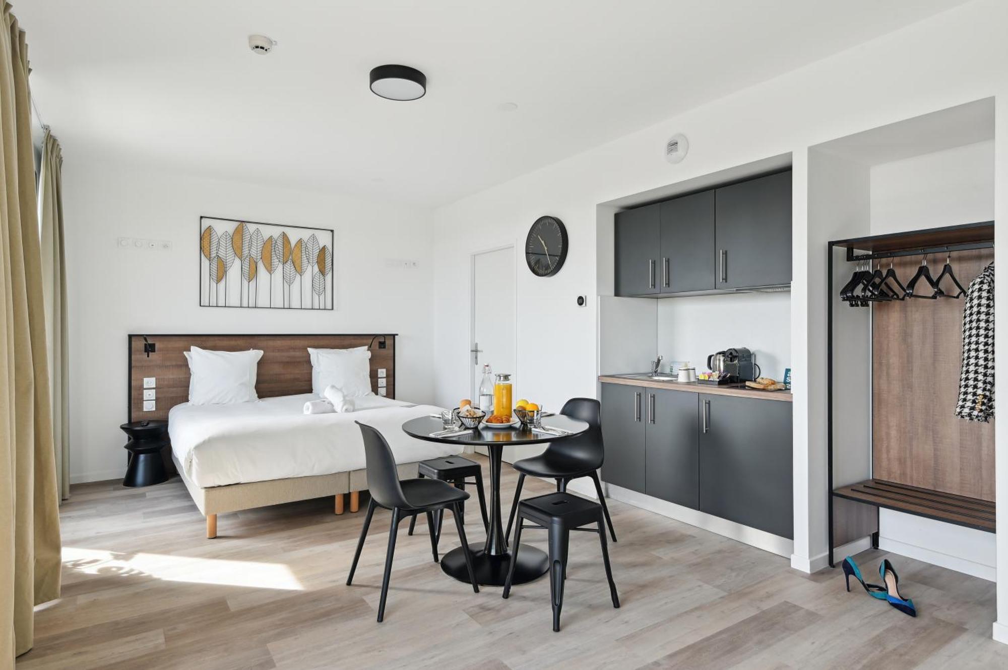 All Suites Paris Ouest Colombes Bois-Colombes エクステリア 写真